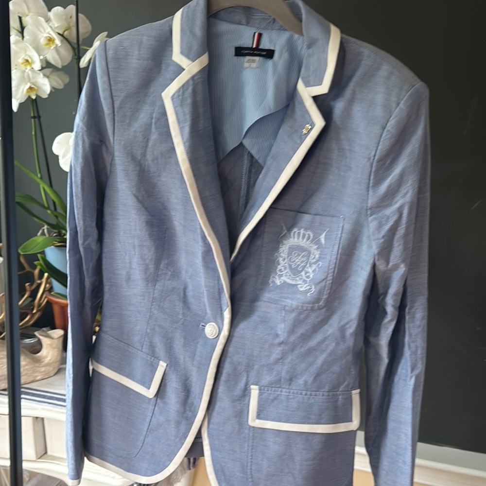 Women’s Blue Blazer with White Trim